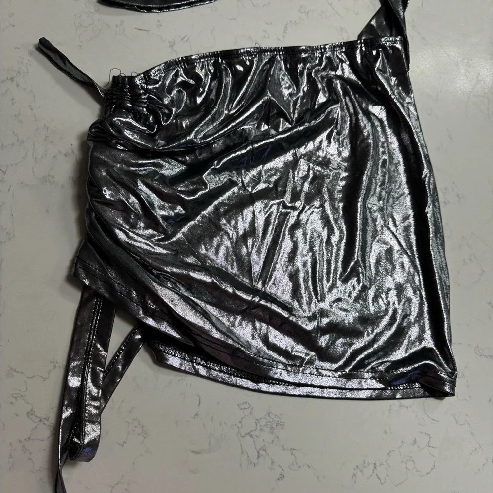 Metallic Skirt Set - Picture 2 of 5